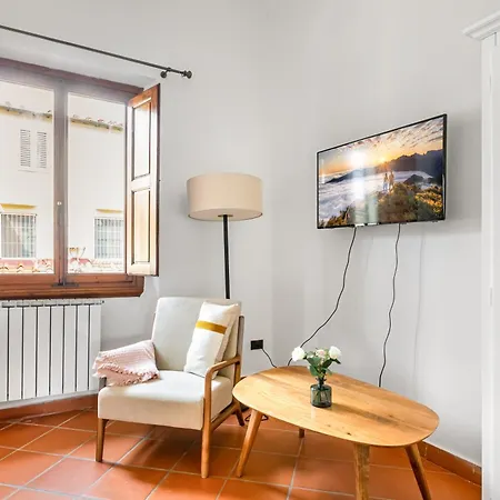 Appartement Guesthost - Sant'ambrogio Gem - Chic Nest