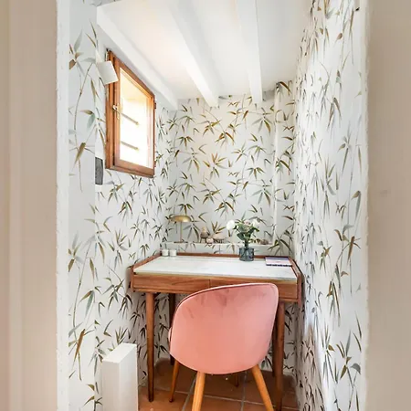 Guesthost - Sant'ambrogio Gem - Chic Nest Appartement *