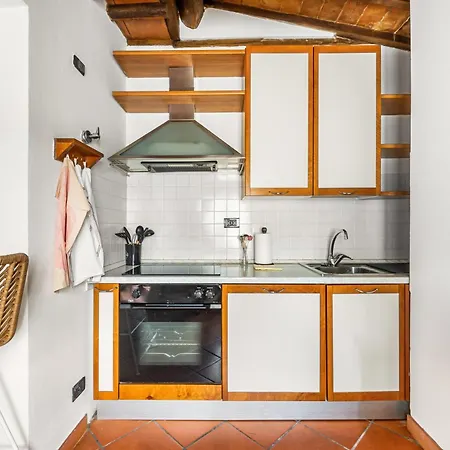 Apartament Guesthost - Sant'ambrogio Gem - Chic Nest Florencja